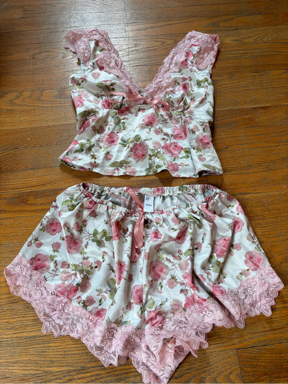 CIDER Satin V-Neck Floral BowKnot Top & Low Rise Drawstring Lace Trim Shorts